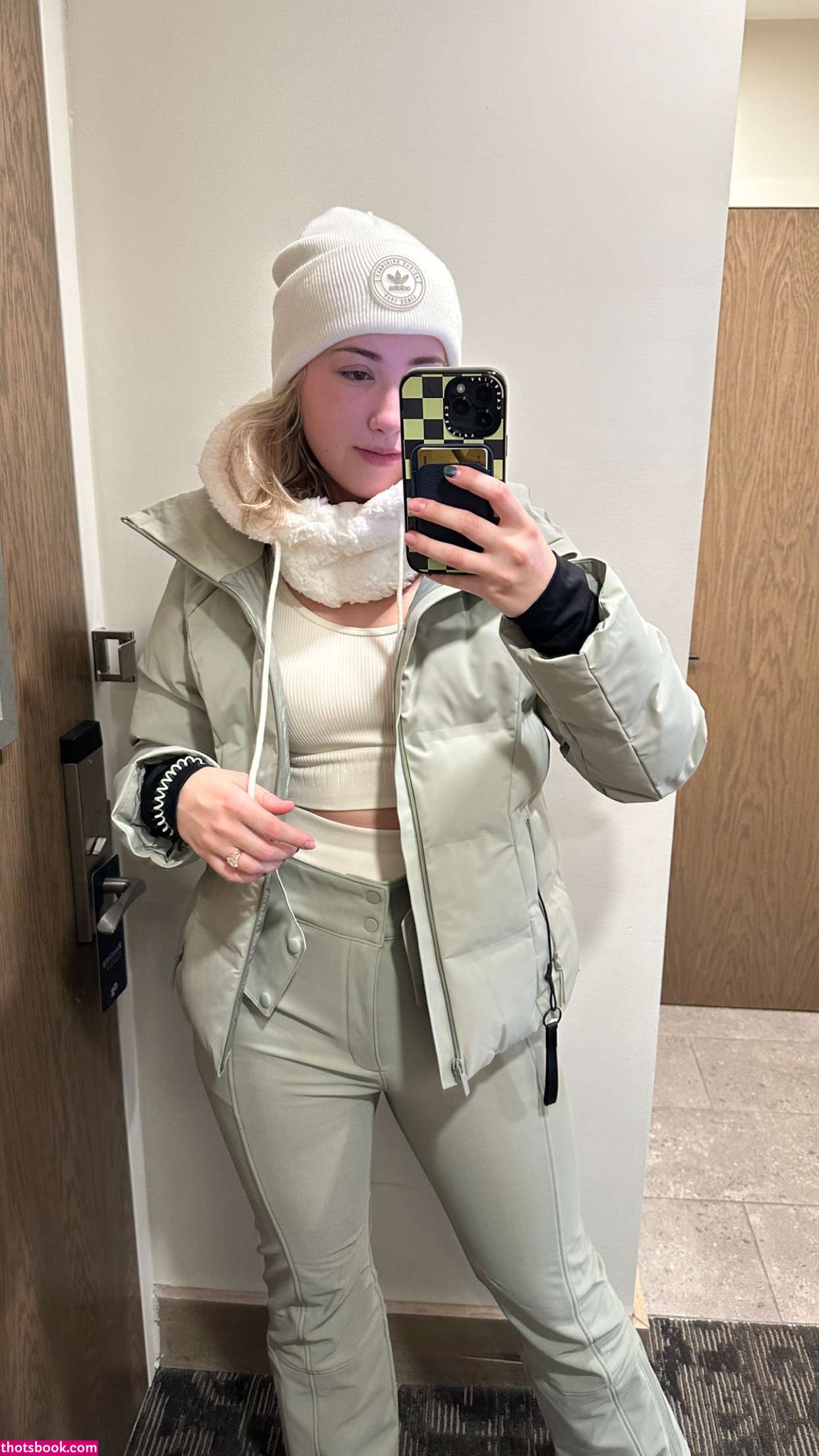 Pineapplebrat Alice Klomp Nude OnlyFans Photos #9 500274