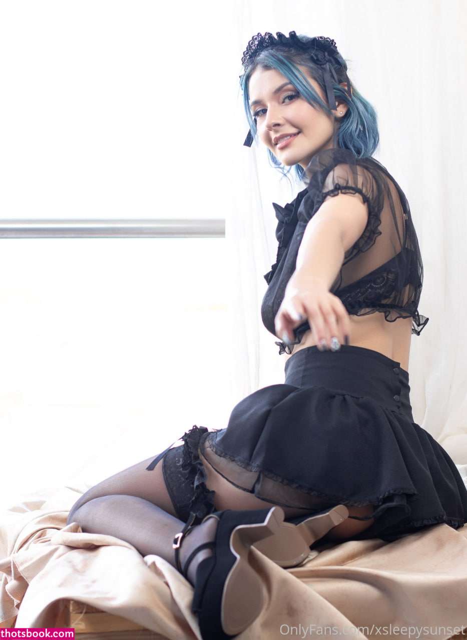 xSleepySunset SleepySunset Nude Leaks OnlyFans Photos #4 1401687