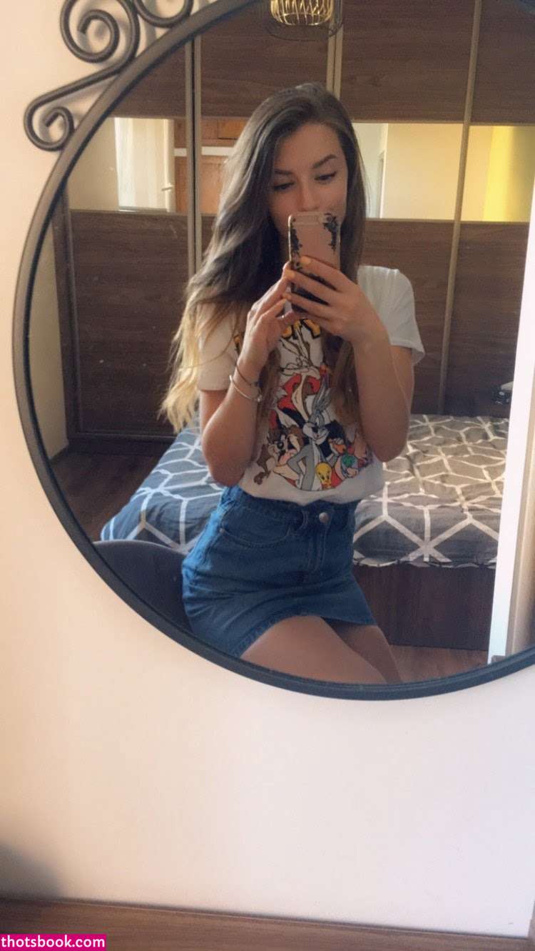 mirbee mirella mirbeemfc Nude Leaks OnlyFans Photos #9 1337154