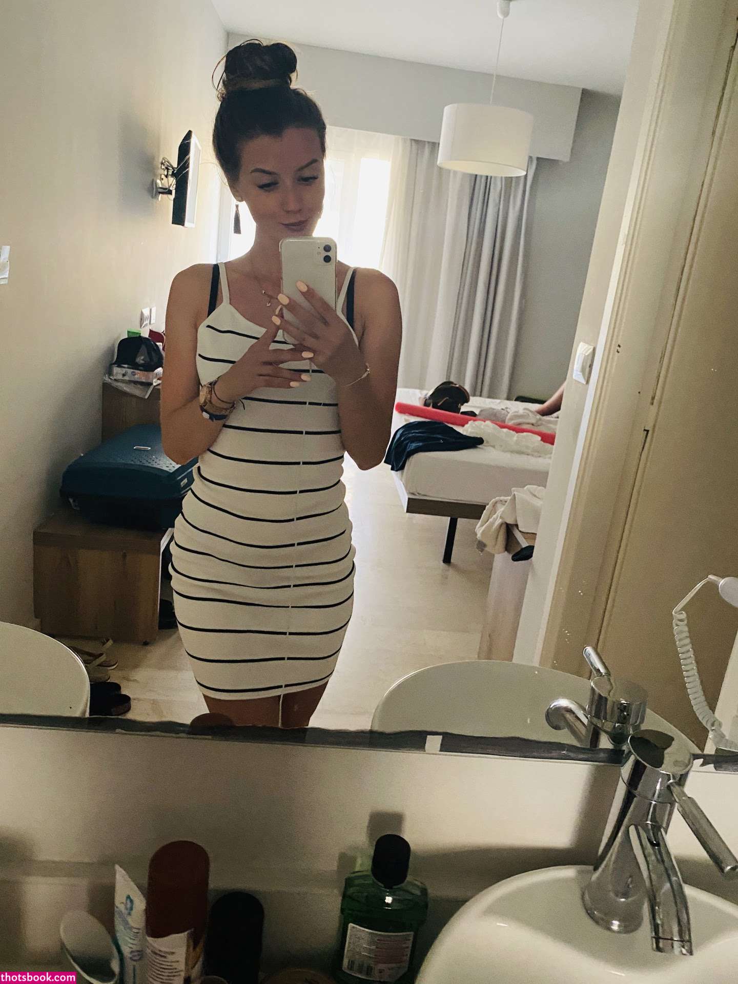 mirbee mirella mirbeemfc Nude Leaks OnlyFans Photos #11 1337178