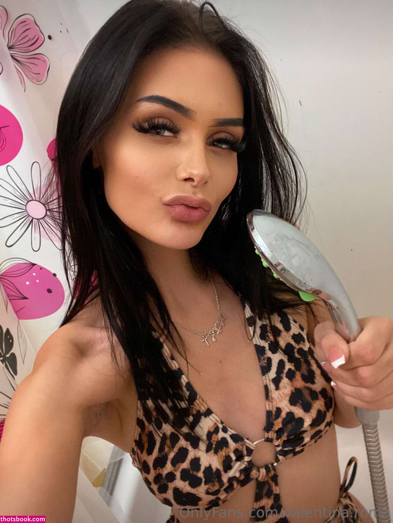 Valentina roma Nude Leaks OnlyFans Photos #5 1376235