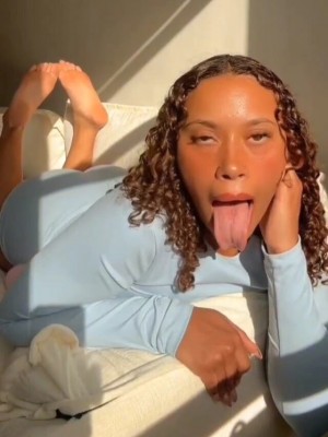 Ugly arii Nude Leaks OnlyFans Photos #3