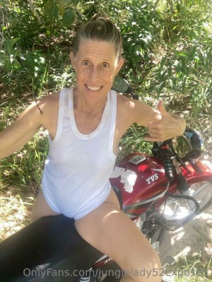 JungleLady52 JungleLady52Exposed Nude Leaks OnlyFans Photos #1