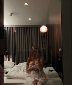 Lara mde Nude Leaks OnlyFans Photos #3