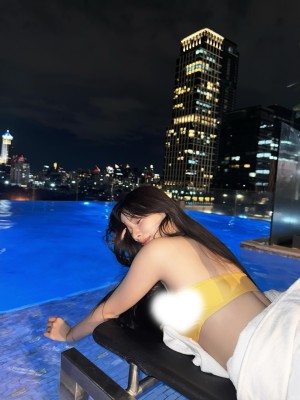 Laura Ziphora Nude Leaks OnlyFans Photos #2