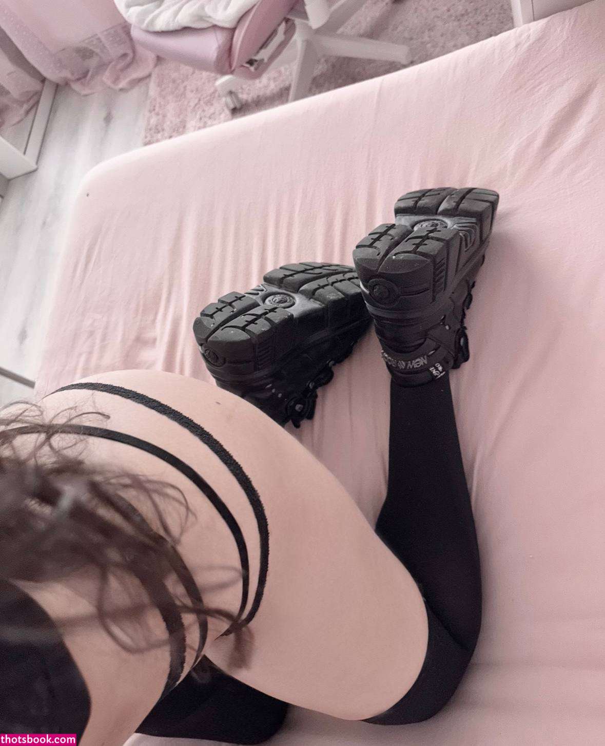 sweetylyric lyrics Nude Leaks OnlyFans Photos #1 1910560