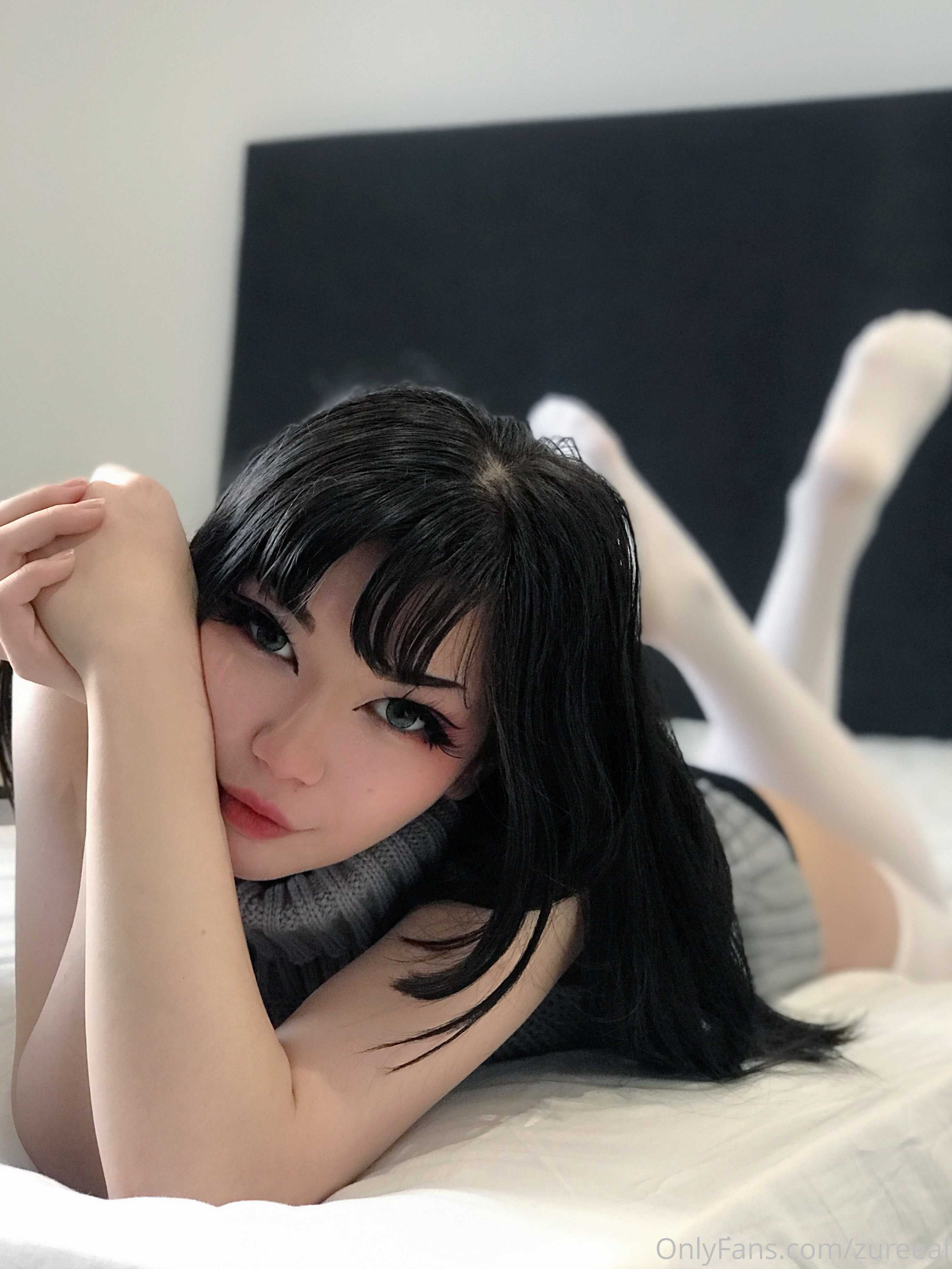 Zureeal Onlyfans Leaked Photos 97204