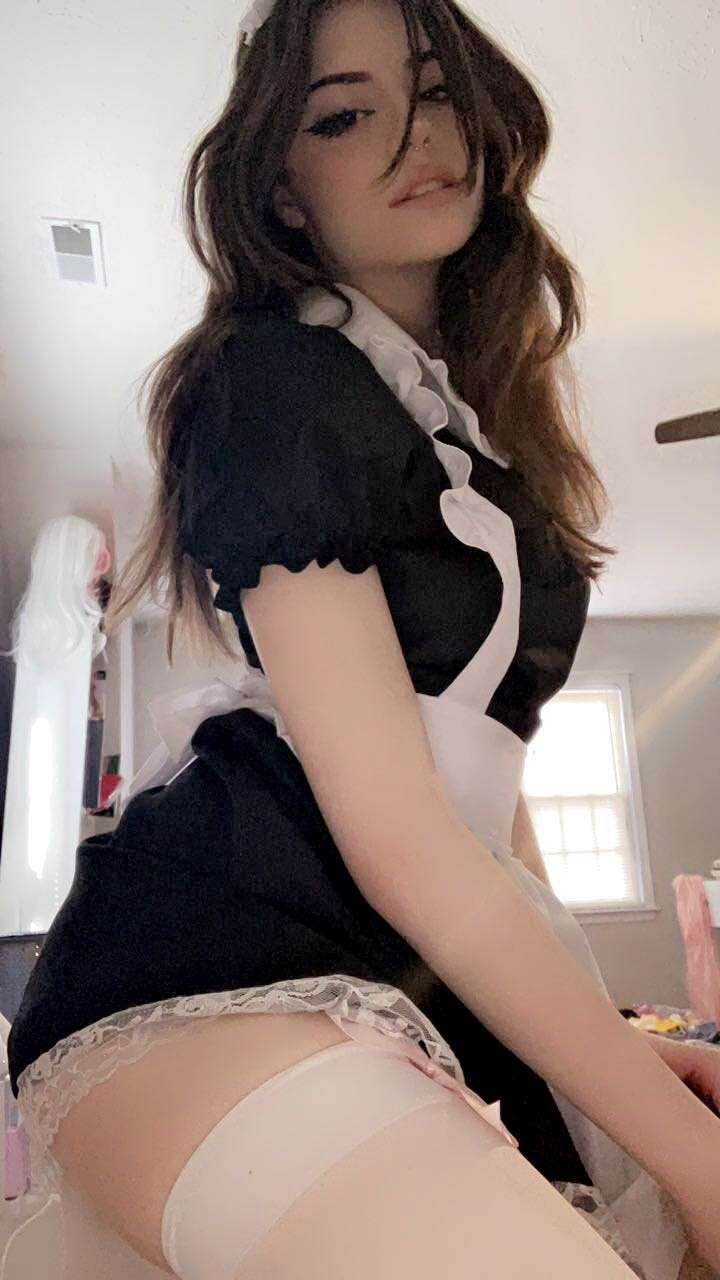 AesheticallyHannah Maid 91548