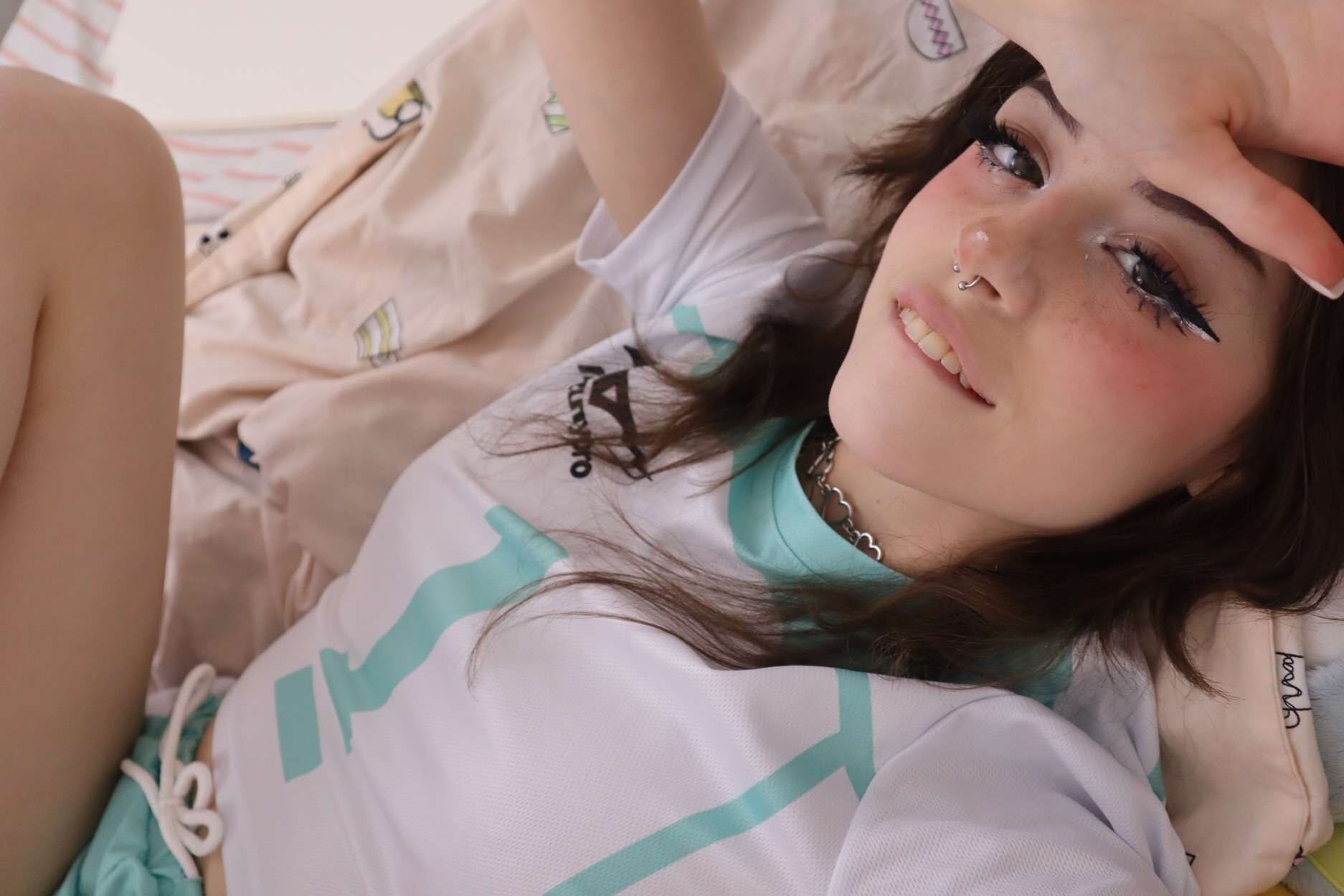 AesheticallyHannah Patreon Cuddle 91554