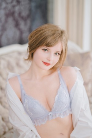 Ella Freya Nude OnlyFans Photos #7