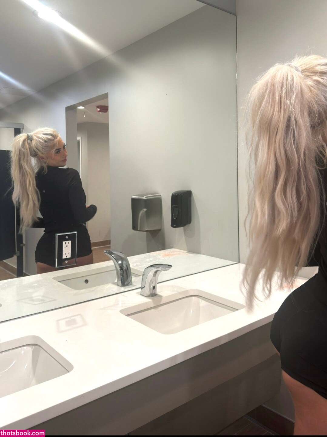 barbiegirljackie aprilxhills aprilhills aprilhillsxox Nude OnlyFans Photos #16 889701