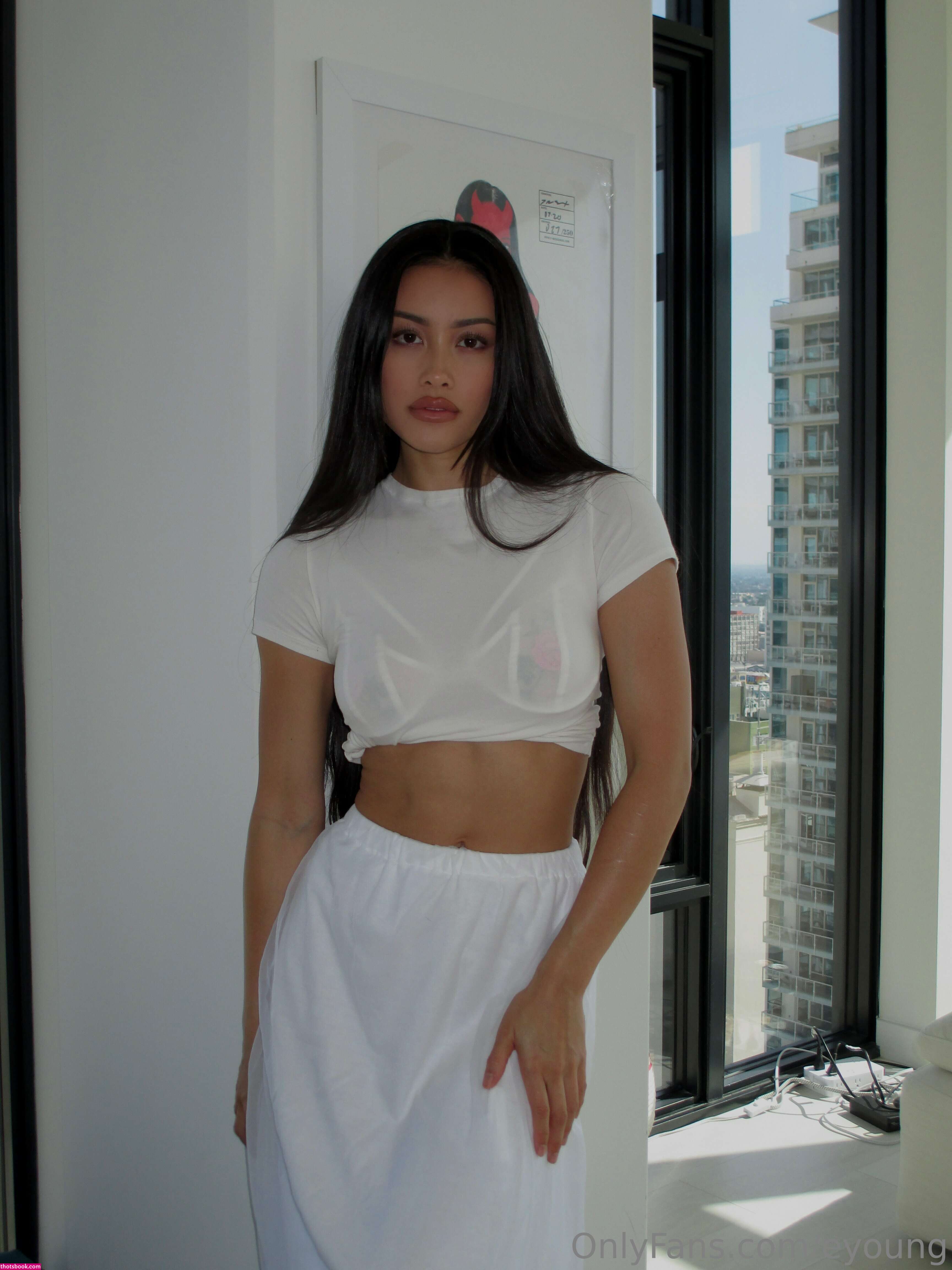 eyoung Nude OnlyFans Photos #1 923078