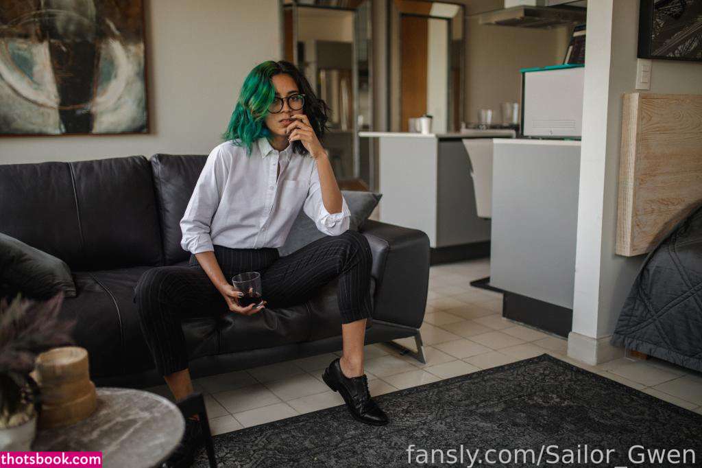 Sailor Gwen Nude OnlyFans Photos #7 916749