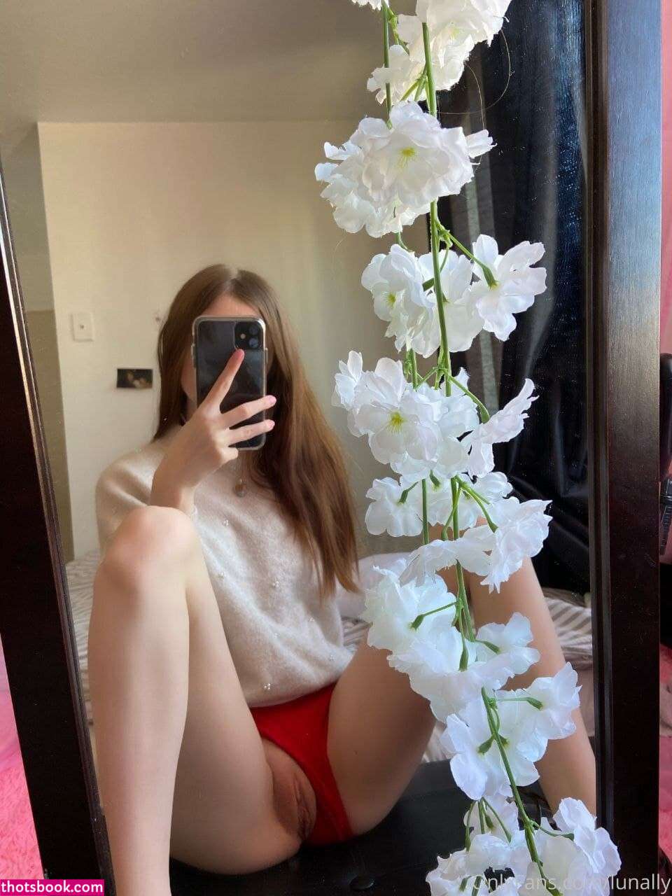 Lunally Nyctiluna pr1ncessluna Nude OnlyFans Photos #2 956799