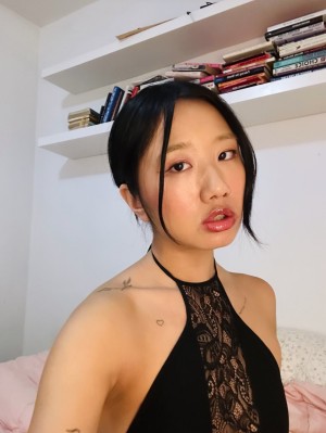 Kylie Cheung Nude Leaks OnlyFans Photos #2