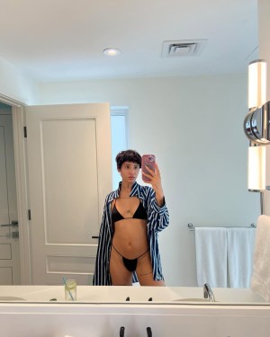 Tanaya Henry Nude Leaks OnlyFans Photos #3