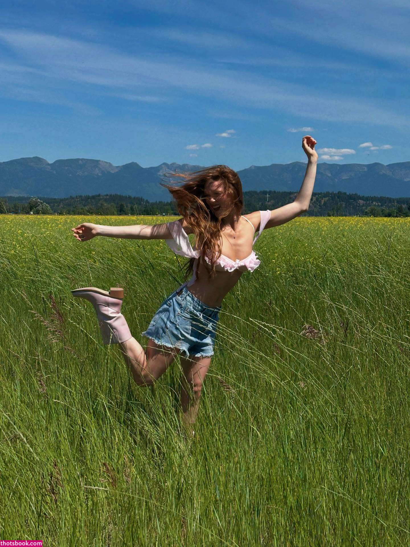 Larsen Thompson Nude Leaks OnlyFans Photos #16 1703100