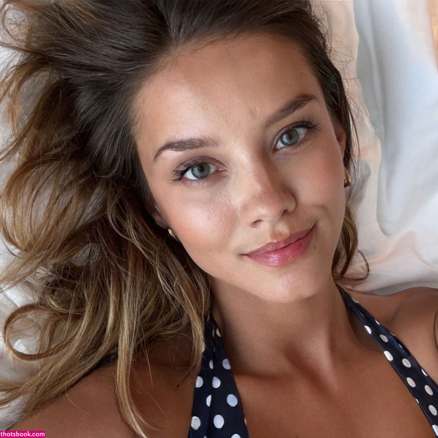 Nicola Cavanis Nude Leaks OnlyFans Photos #6 1703350