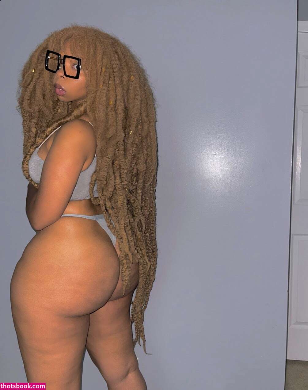 Aria Artizte Nude Leaks OnlyFans Photos #3 1699087