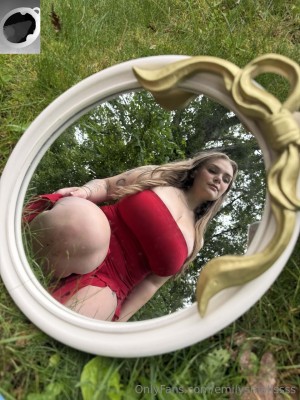 emilylittless Nude Leaks OnlyFans Photos #11