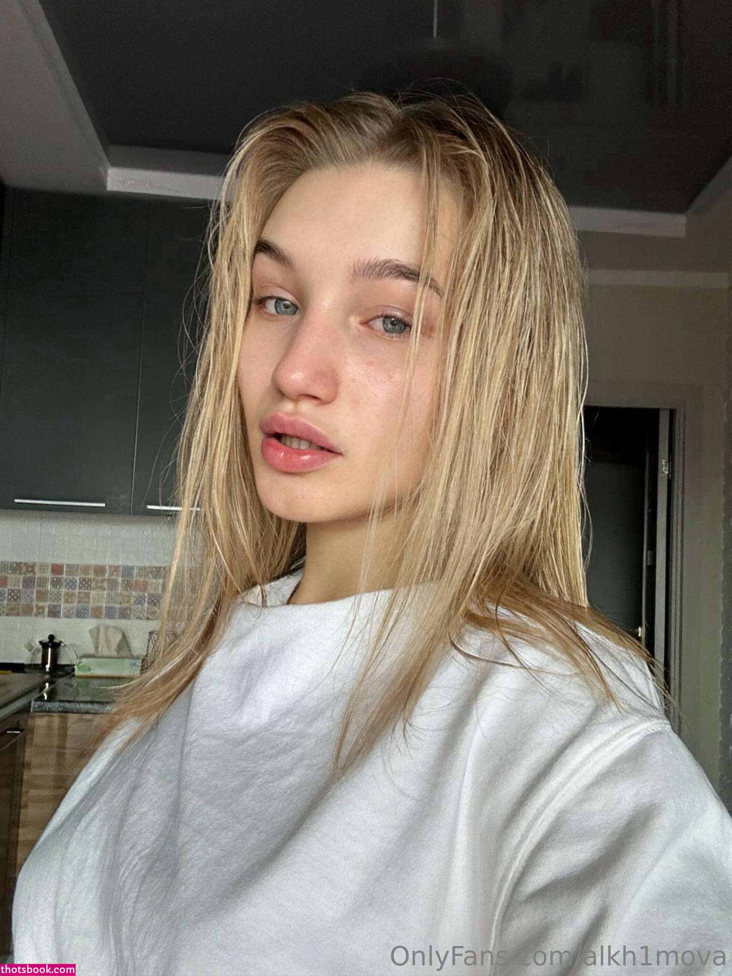 alkh1mova Nude OnlyFans Photos #1 818779