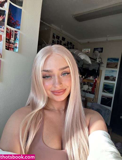 cakebatterchlo chloistagram chlorrain Nude Leaks OnlyFans Photos #2 1648133