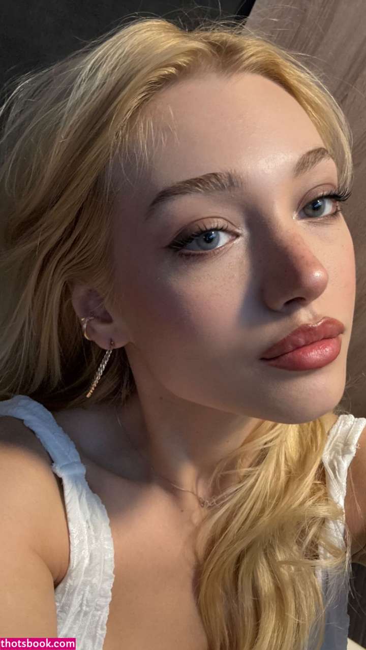 Duygu German Nude Leaks OnlyFans Photos #5 1648220