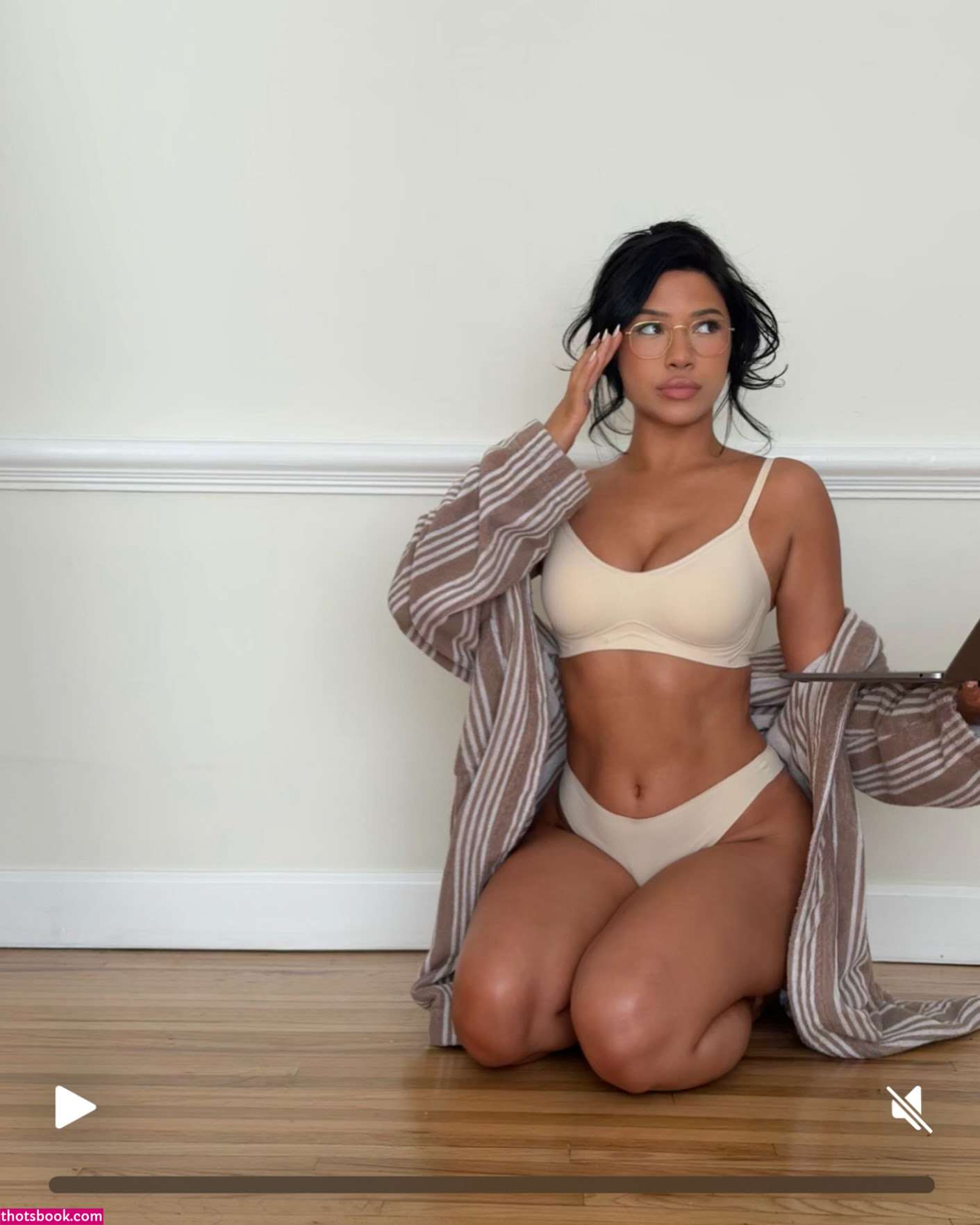 Julia Kelly Nude Leaks OnlyFans Photos #3 1632998