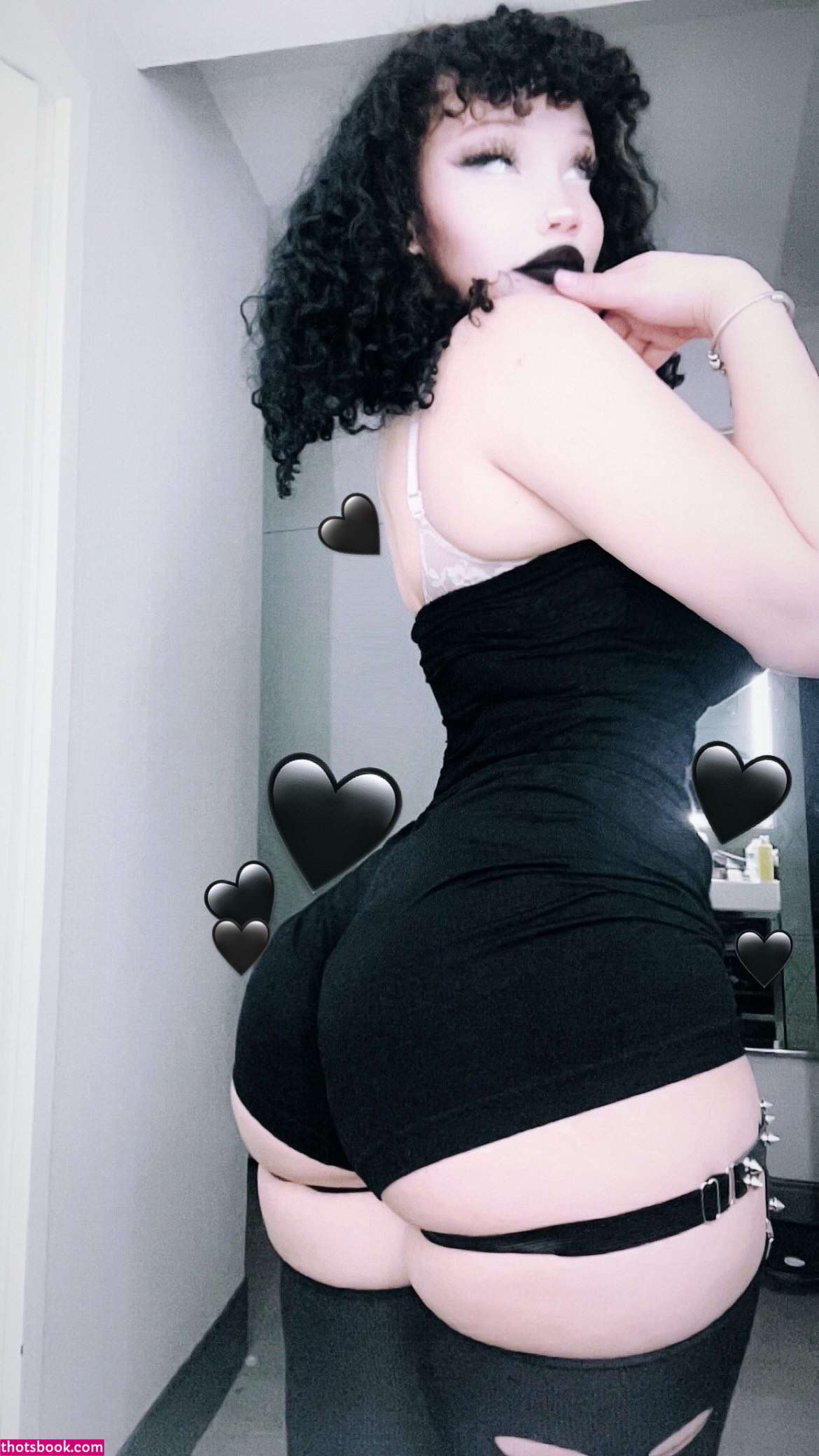 dahliagoth420 Nude Leaks OnlyFans Photos #5 1640254