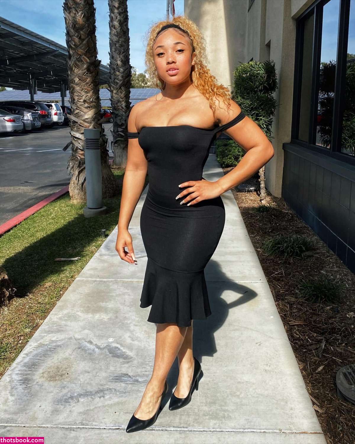 Lorraine sd Cocaine Lorraine Nude Leaks OnlyFans Photos #4 1658999