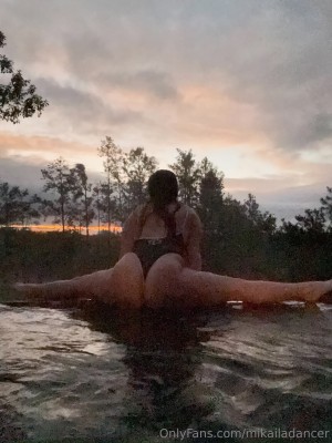 mikailadancer Nude Leaks OnlyFans Photos #2