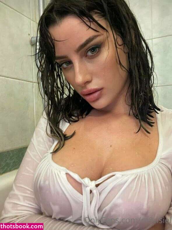 Merisiel Irum Nude Leaks OnlyFans Photos #27 1632267