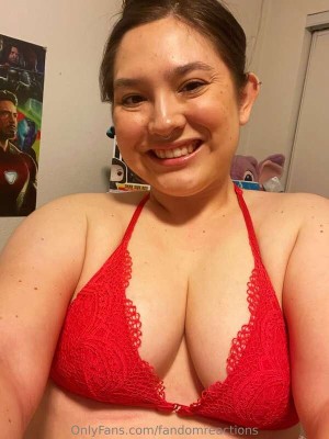 FandomReactions Nude Leaks OnlyFans Photos #1