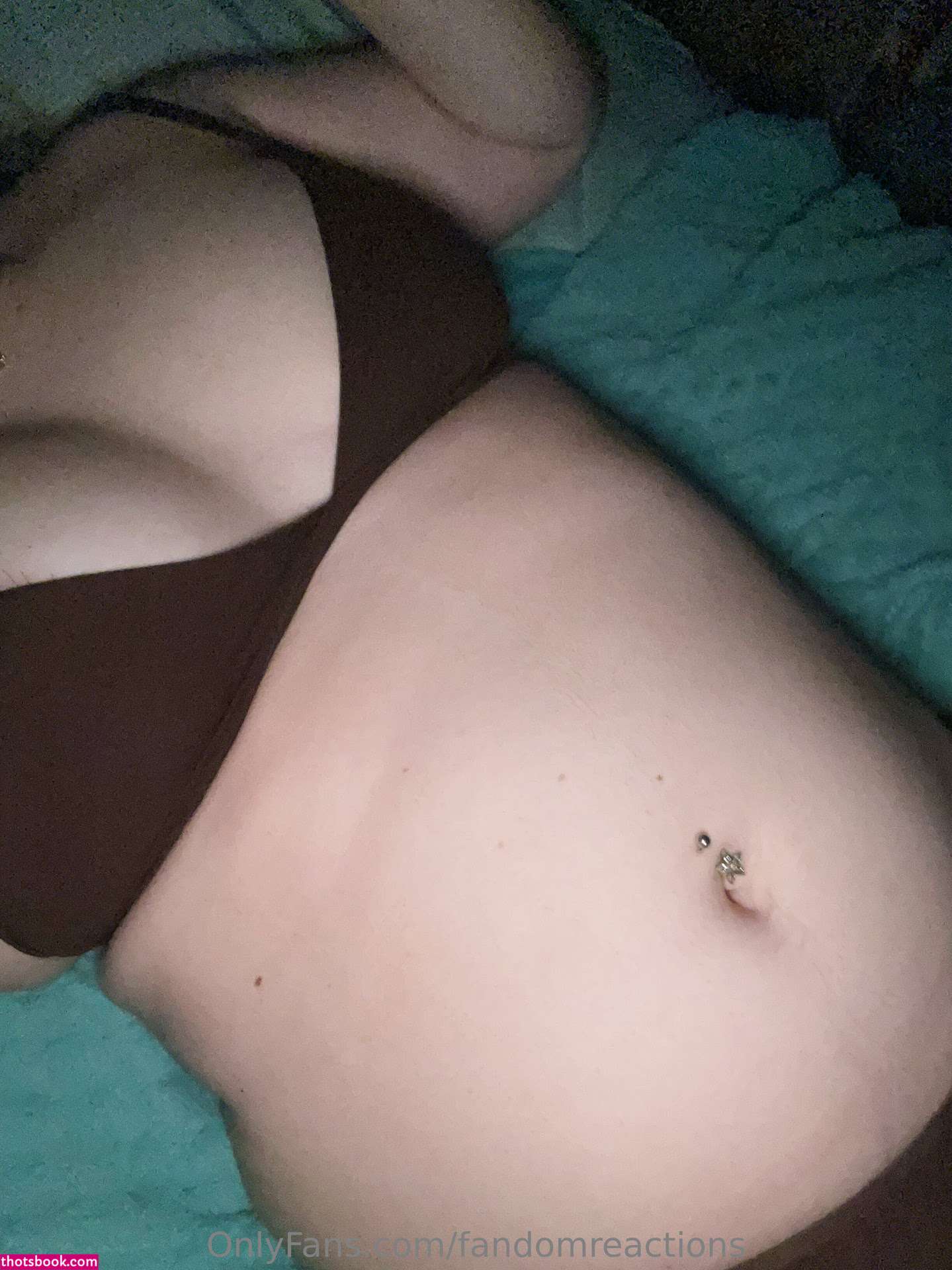 FandomReactions Nude Leaks OnlyFans Photos #3 1647051