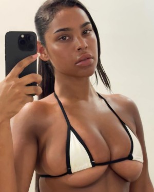 Malaika Terry Nude Leaks OnlyFans Photos #4