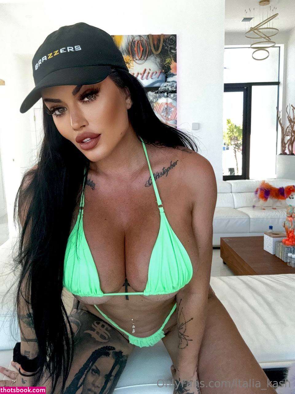 Toochi Kash Italia Kash Nude Leaks OnlyFans Photos #19 1644234