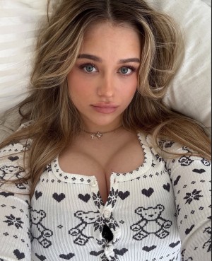 Abby Huxley Nude Leaks OnlyFans Photos #16