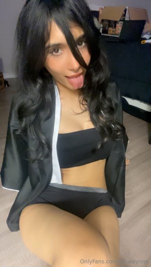 hinawynne Nude Leaks OnlyFans Photos #21