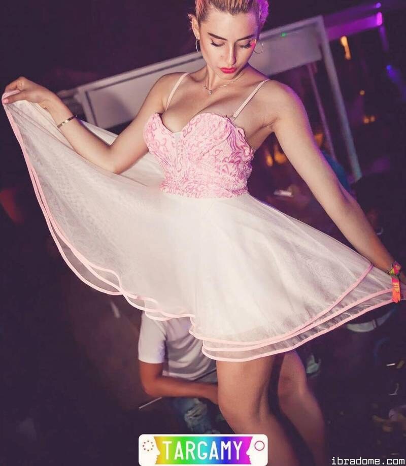 Greta Menchi Sexy Photos 26159