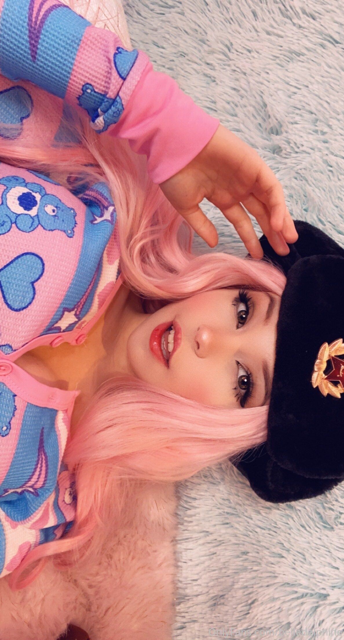 Belle Delphine Tame Agent PJ7 Set 87112