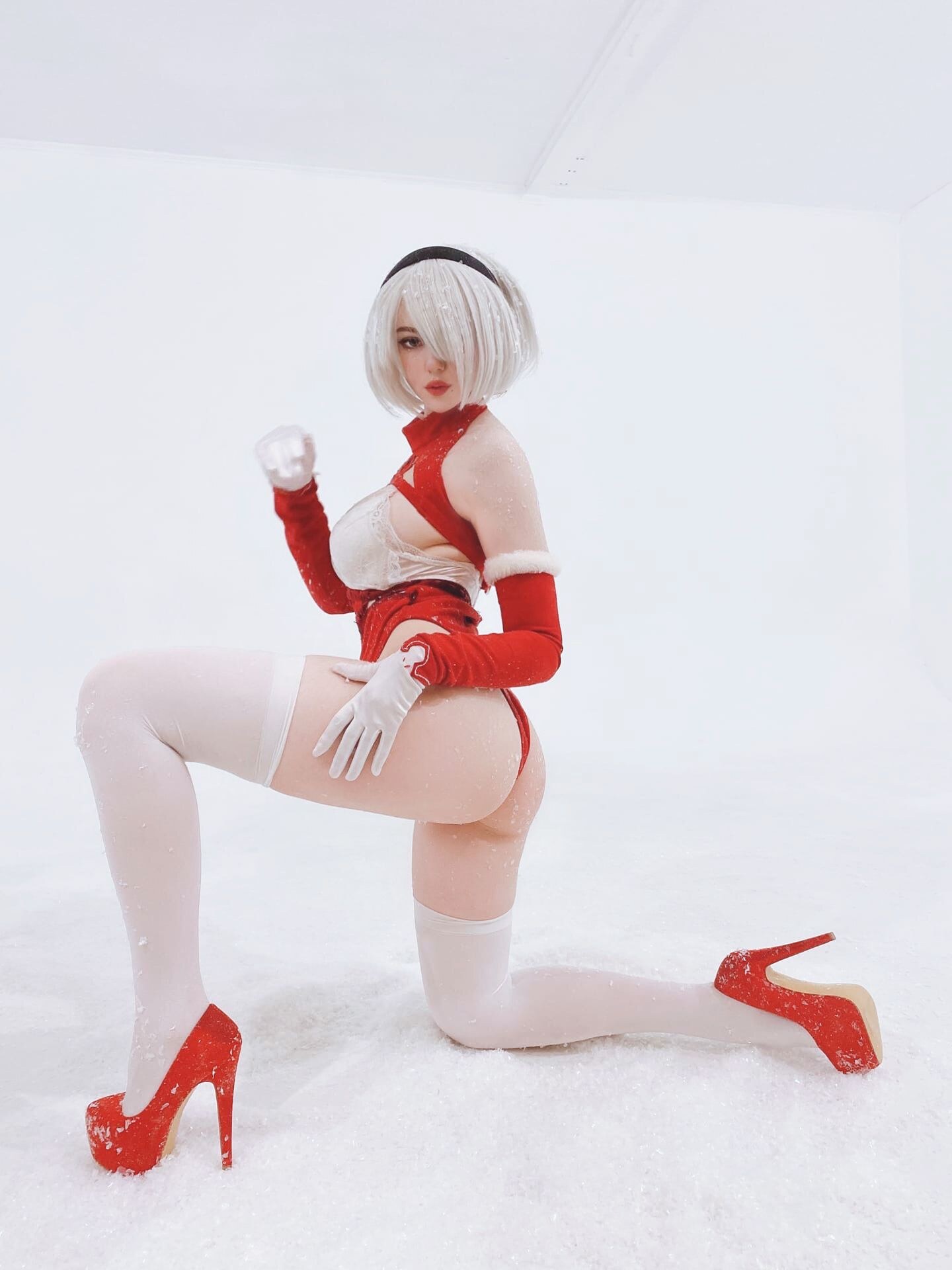 Alina Becker 2B Backstage 87507