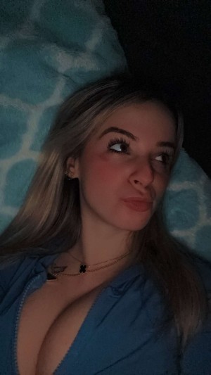 Kaitlyn Krems Nude OnlyFans Photos #1