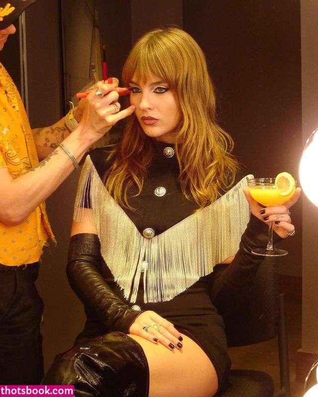 Victoria De Angelis Nude OnlyFans Photos #14 598261