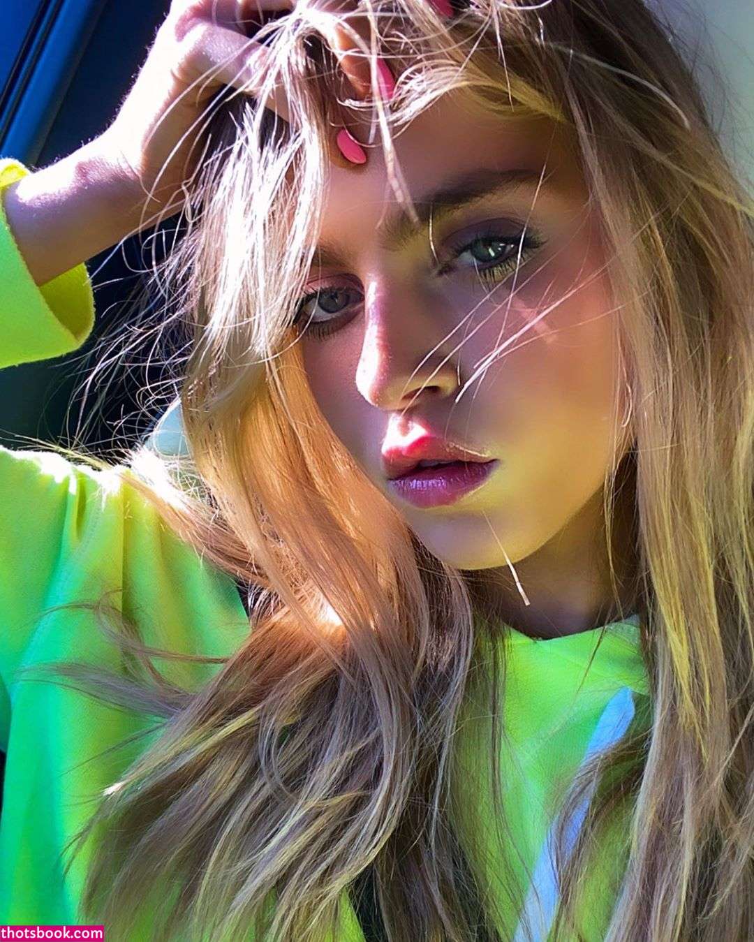 Anne Winters Nude Photos #10 615633