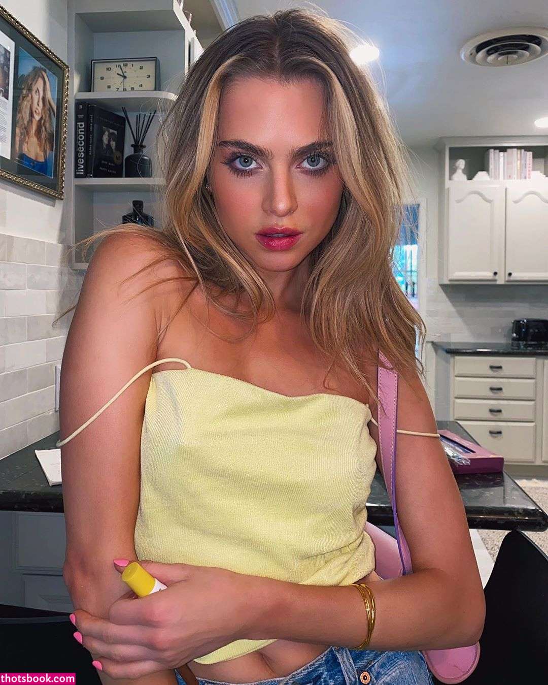 Anne Winters Nude Photos #10 615647
