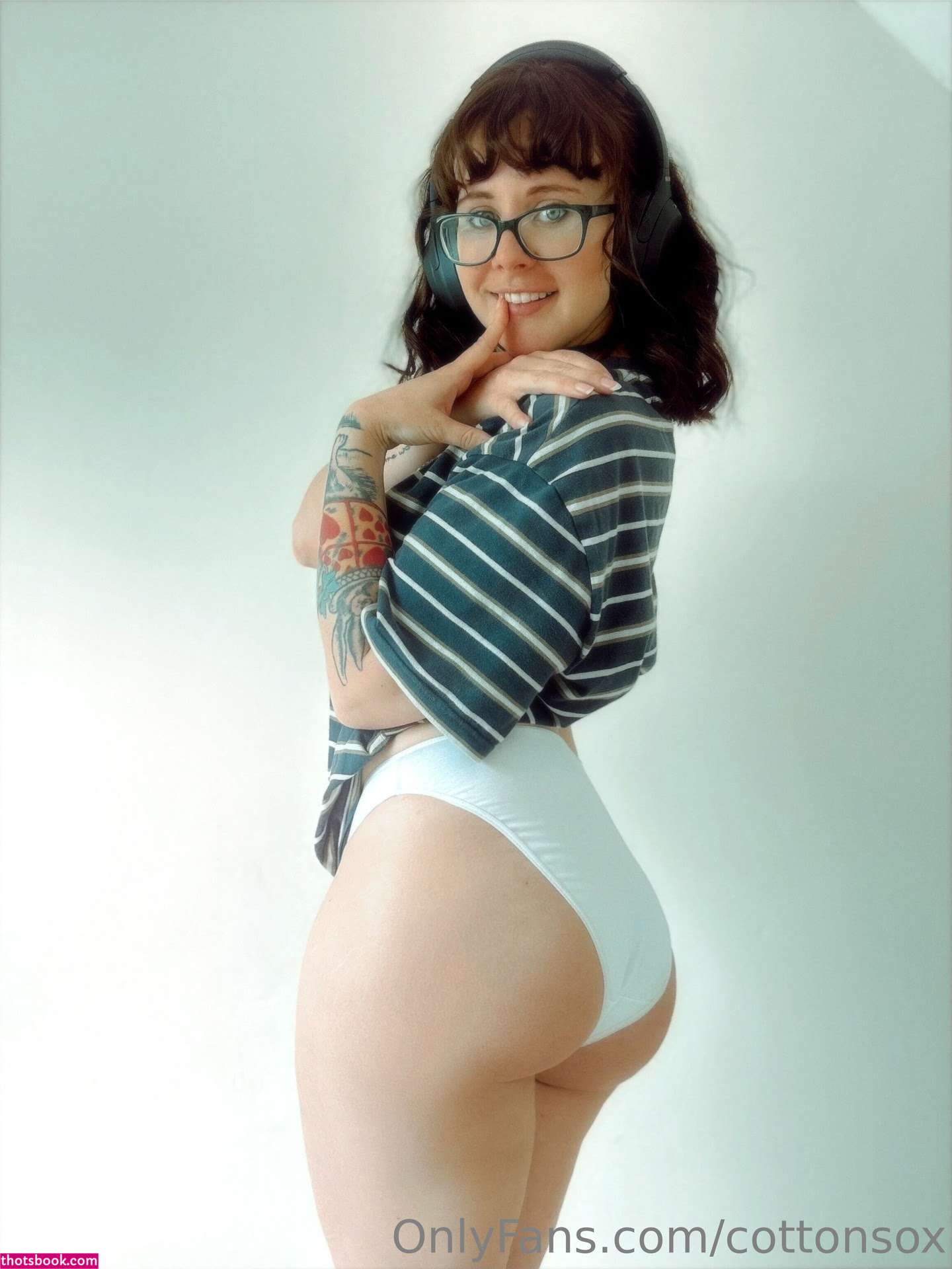 Alice Cotton Sox Nude OnlyFans Photos #5 608555