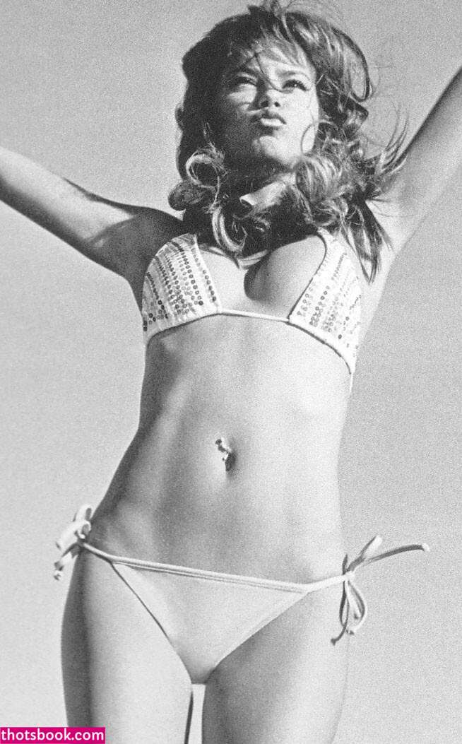 Adriana Lima Nude OnlyFans Photos #15 630013