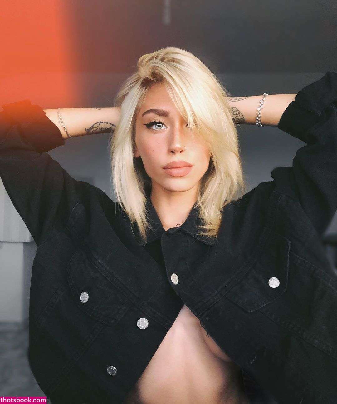 Hoshen Vera Bar Nude OnlyFans Photos #5 631818