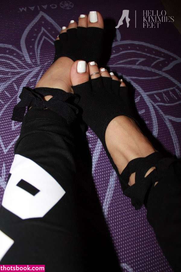 Kimmies Feet hellokimmiesfeet Nude Leaks OnlyFans Photos #3 1464973
