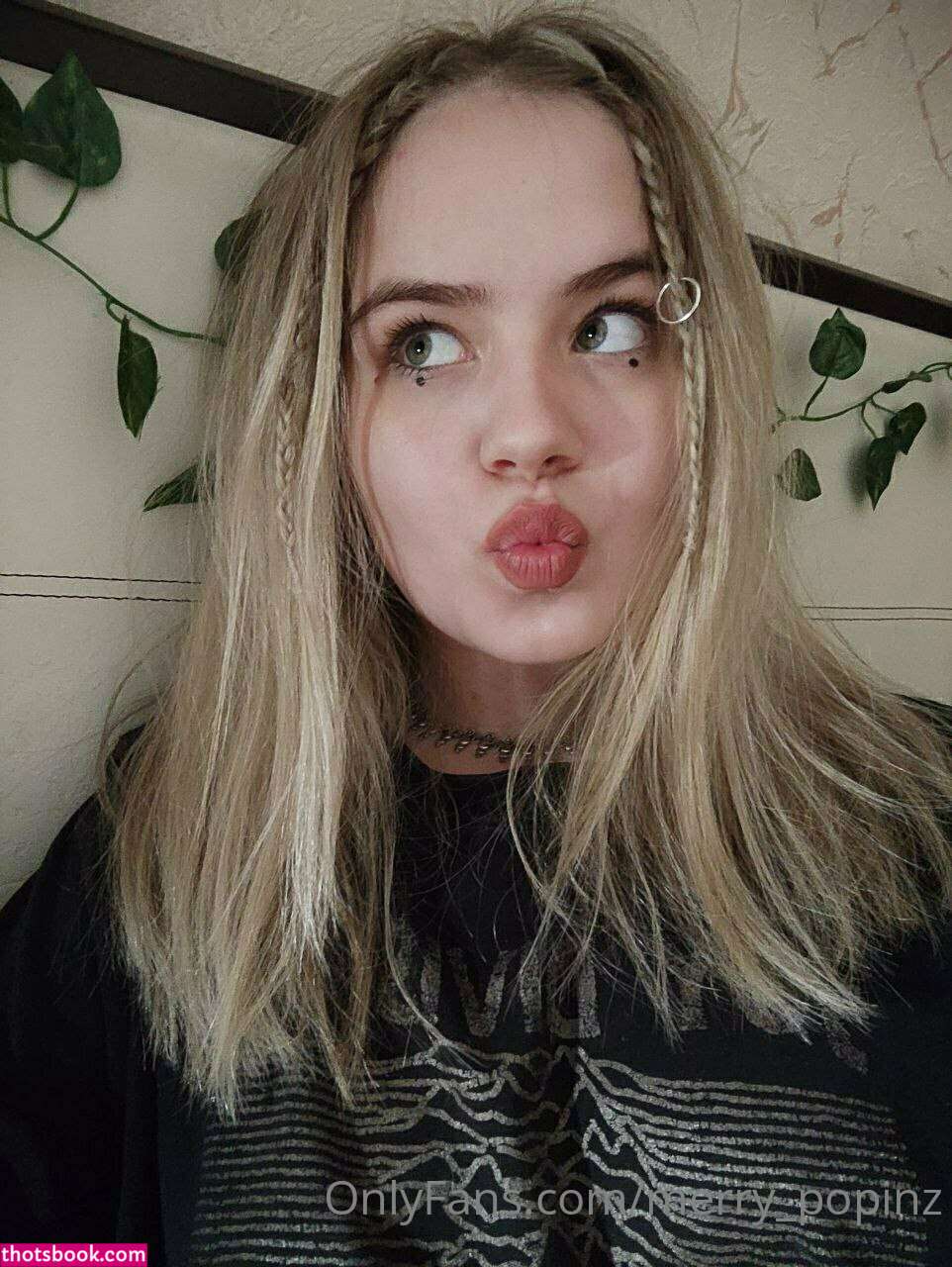 Merry Popinz Nude Leaks OnlyFans Photos #4 1491025